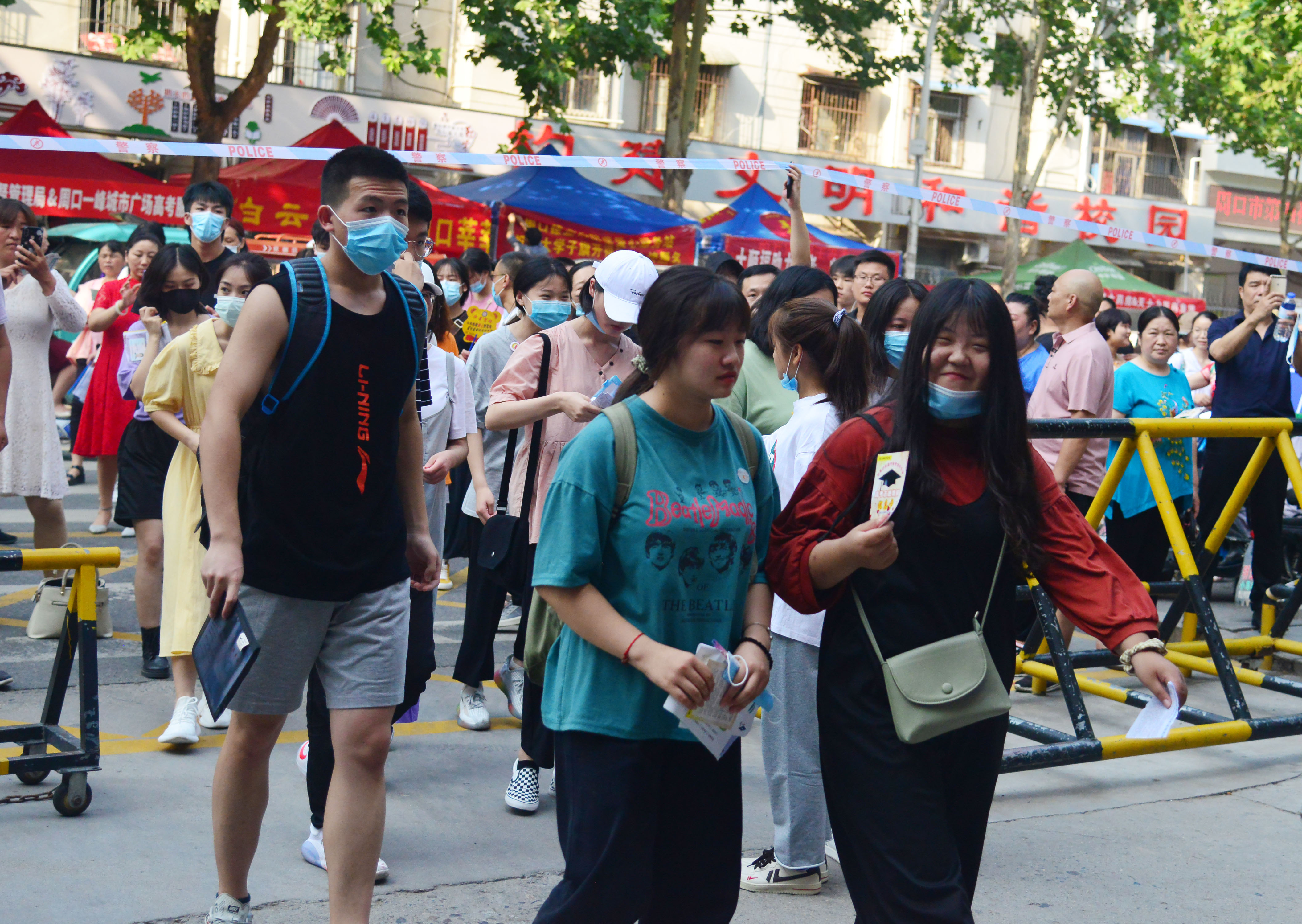 開考！加油，后浪們！